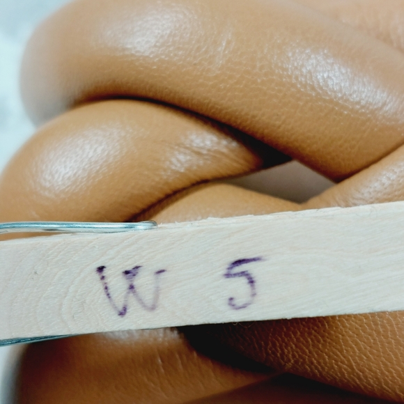 New SEYCHELLES LOW KEY TAN LEATHER Minimal Luxe Slide Sandals W5 - Picture 12 of 12